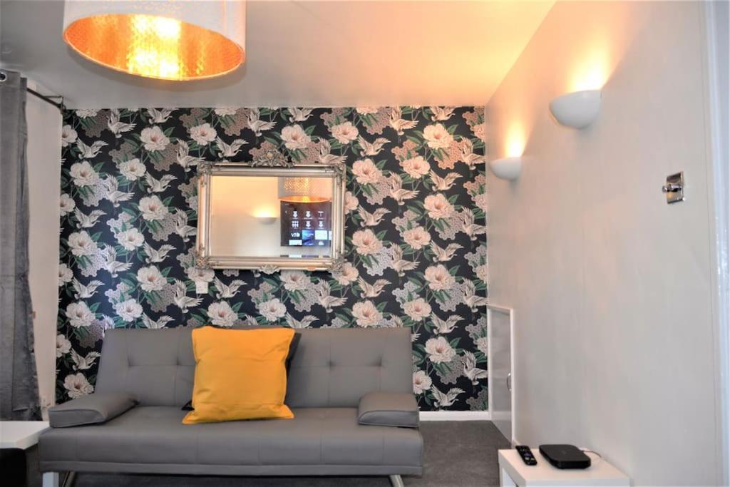 London Zone 2, 2 Bedroom House מראה חיצוני תמונה